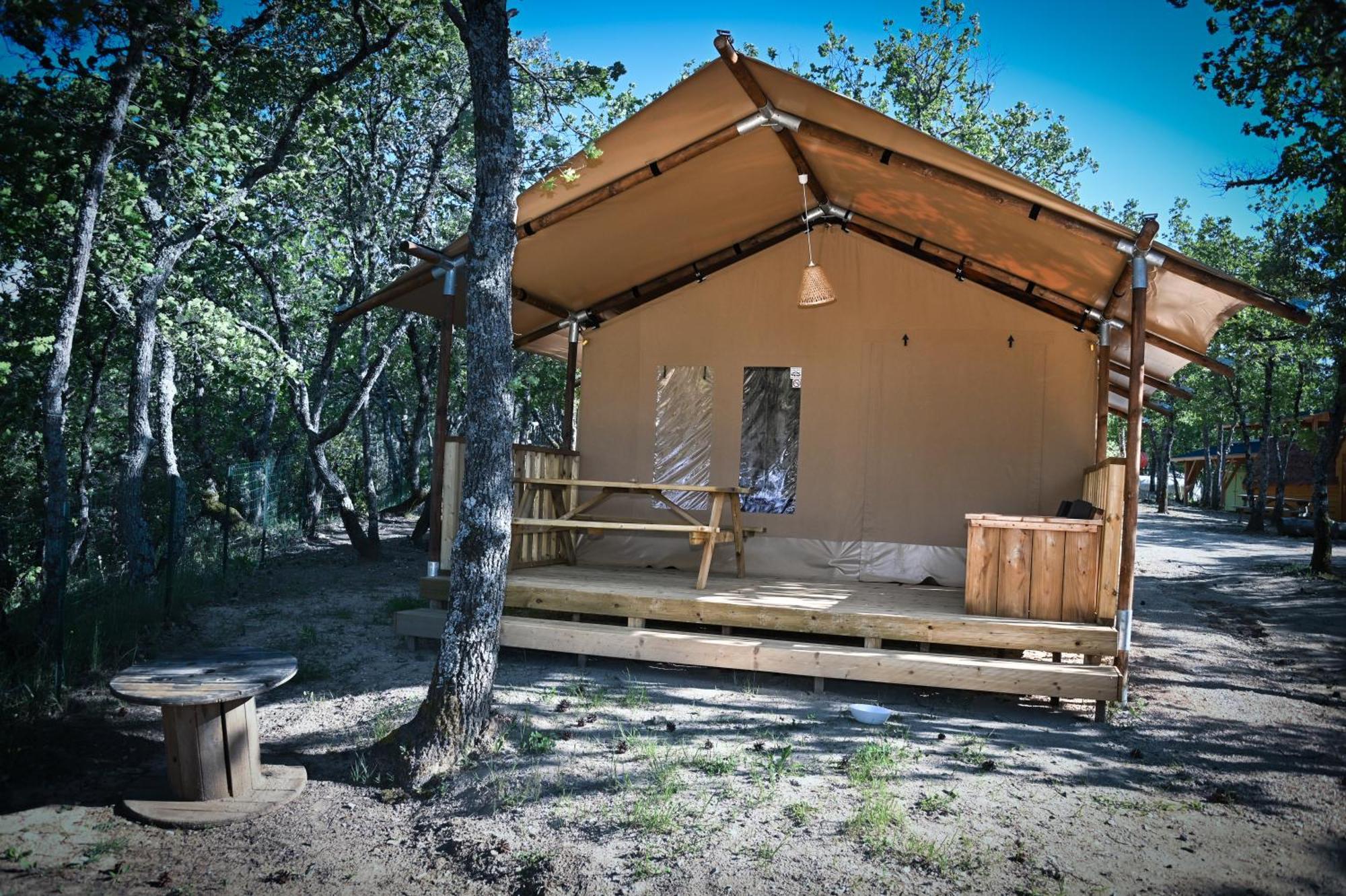 Camping Le Colorado Rustrel Eksteriør bilde